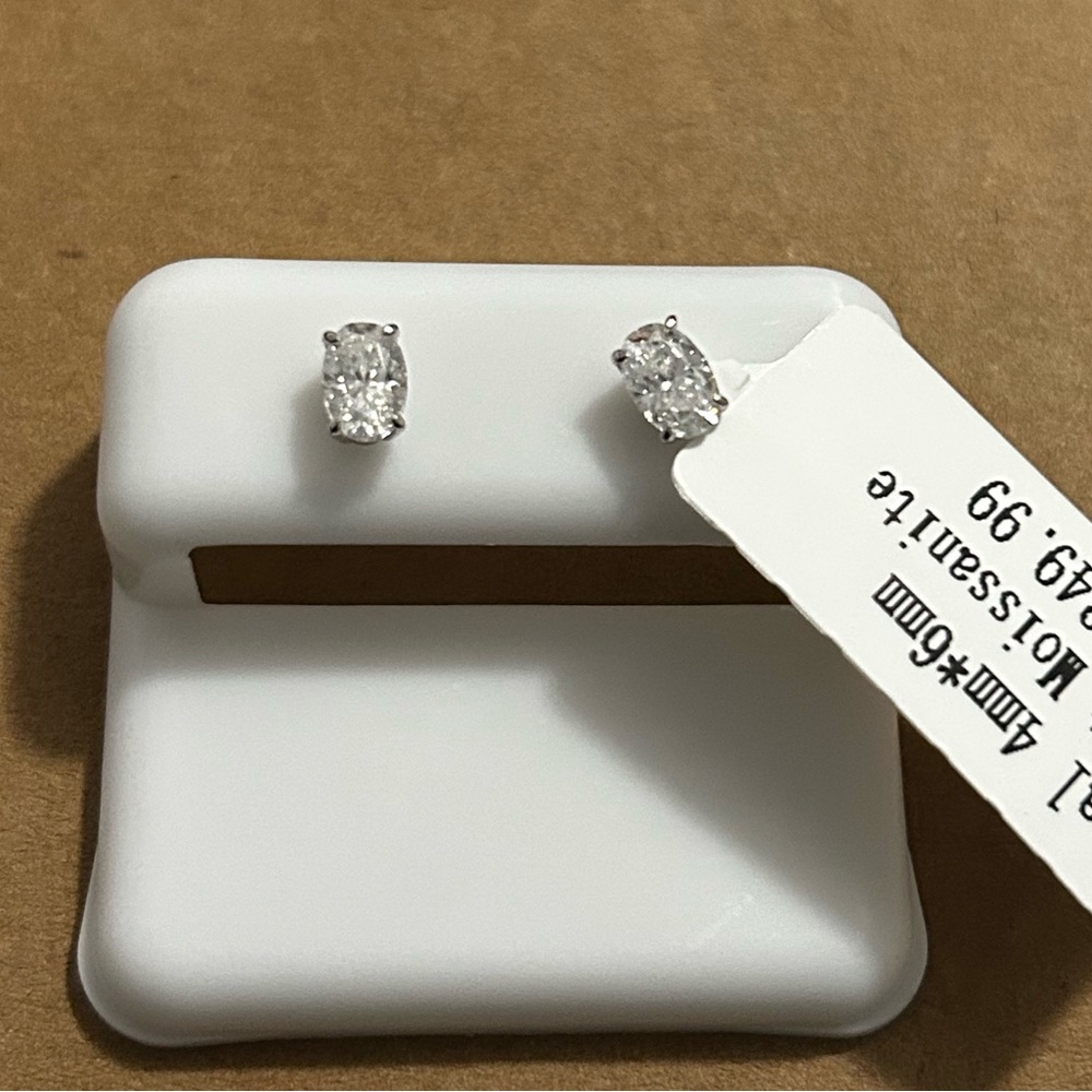 Moissanite Bling Jewelry Silver Stud Earrings
